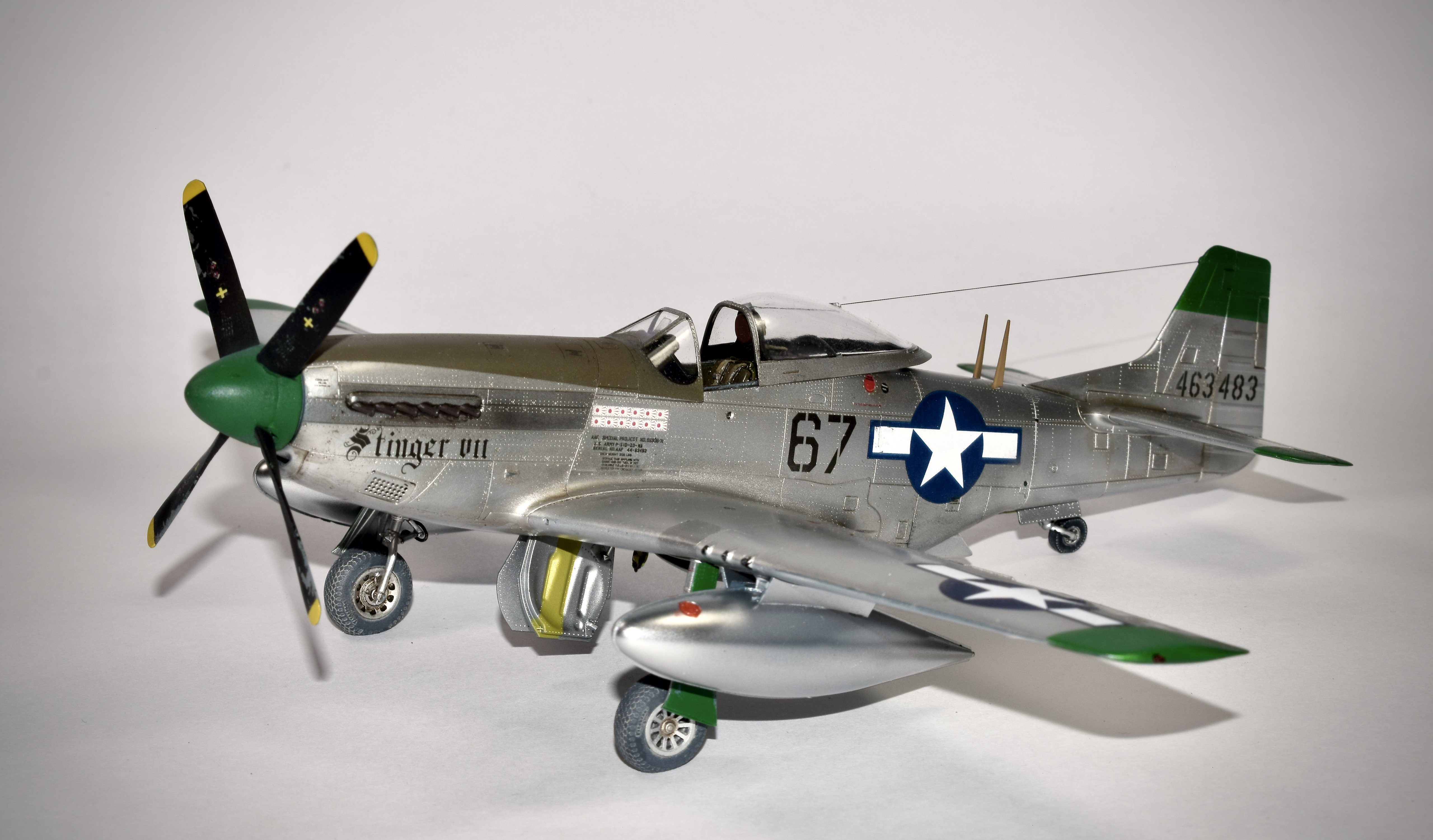 Eduard 1:48 P-51D Mustang VLR – Limited Edition Tales Of Iwo Jima – Modellino Aereo - Foto 3