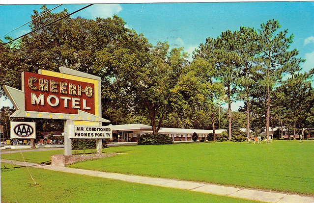 Cheeri-O Motel, Glennville, Georgia