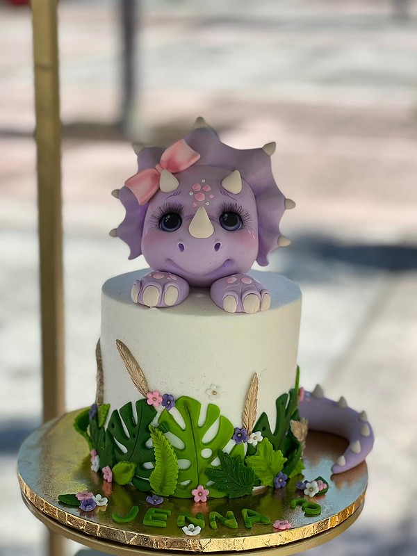 Cake by Isagaby's Sweet & More