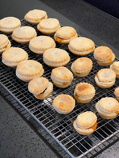 Making mince pies