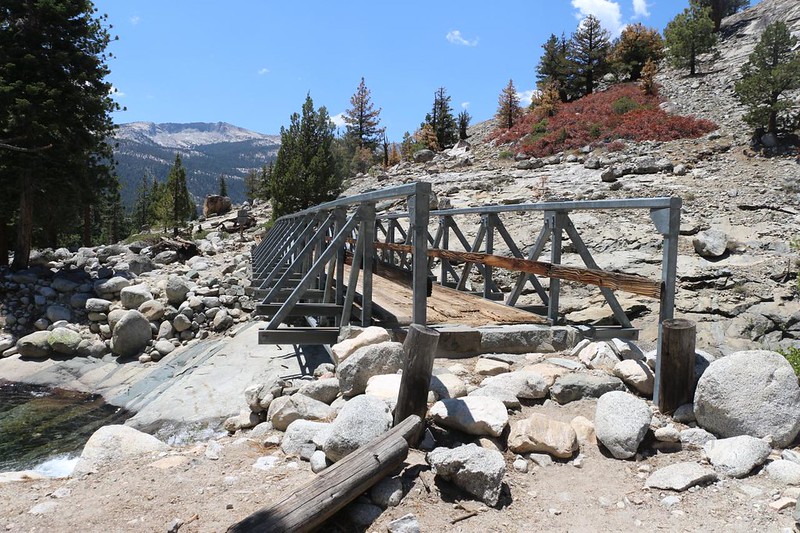 The metal bridge over Piute Creek marks the border between Kings Canyon National Park and the John Muir Wilderness