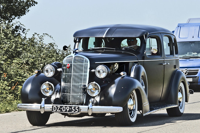 Buick Roadmaster Sedan 1936 (4493)