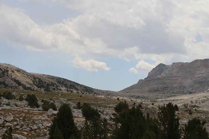 Zoomed-in view of Piute Pass, my eventual destination, from Humphreys Basin on the Piute Pass Trail