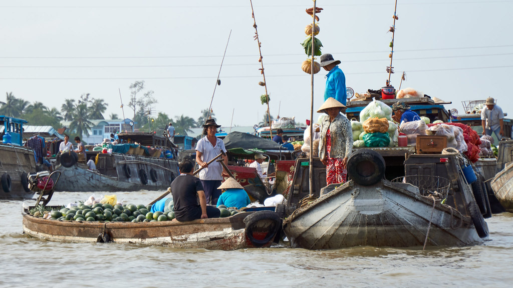 Life on Mekong river | Floating Market in Vietnam | Radek Kucharski ...