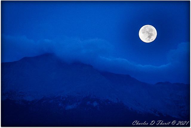 Pike's Peak Moonset