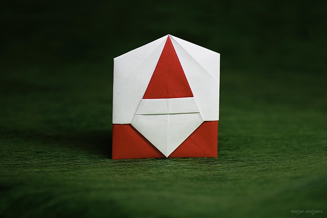Origami Santa Envelope (Toyoko Uemori)