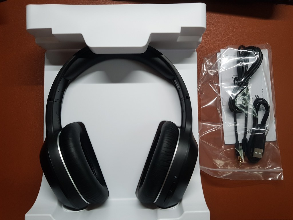 漫步者W800BTPlus頭戴式立體聲藍牙耳機 Edifier W800BT Plus rm$149 @ Edifier Official Store at Shopee