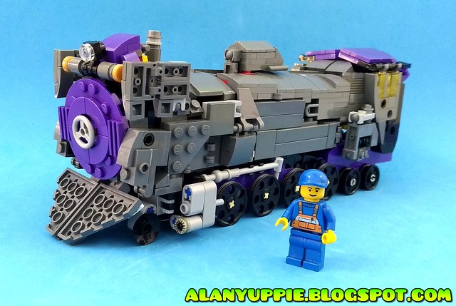 LEGO Transformer Astrotrain triple changer