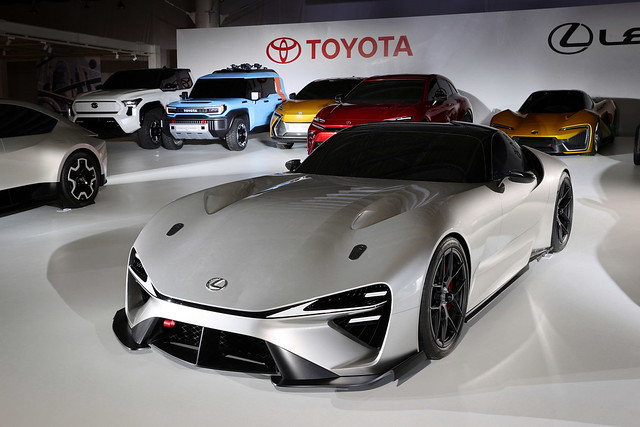 Toyota-and-Lexus-BEV-Concepts-29