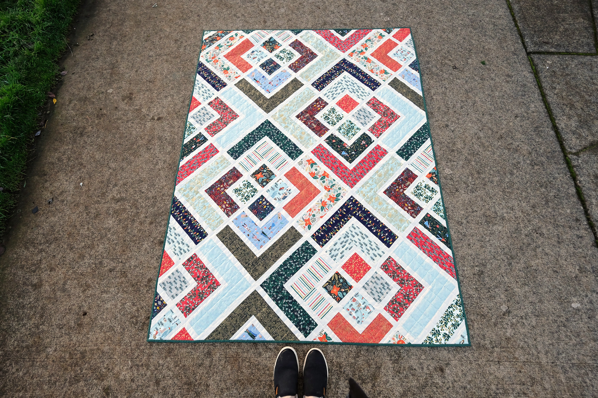 The Penny Quilt in Rifle Paper Co Holiday Classics - Kitchen Table Quilting