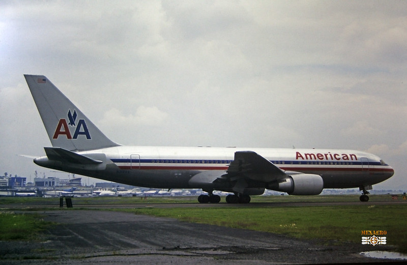 American Airlines / Boeing 767-223 / N312AA