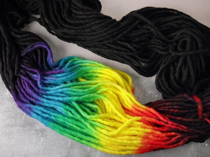 Phlump Merino – 200g hand-dyed super chunky merino wool yarn – ‘ZX’