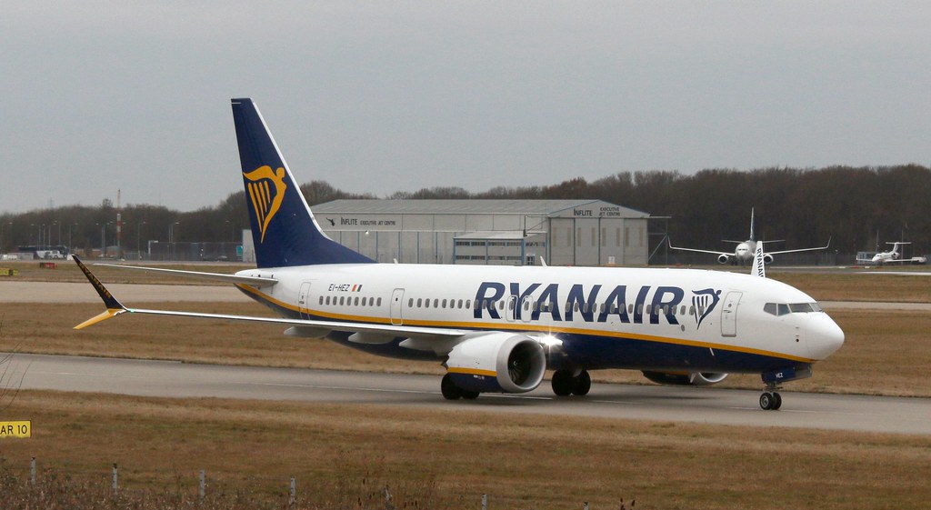 EI-HEZ, BOEING 737 MAX 8