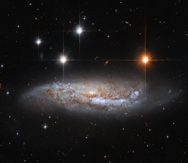 Hubble Views a Galaxy With an Explosive Past
