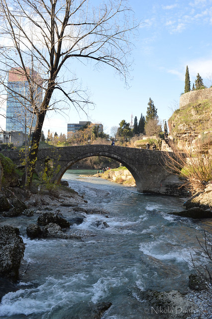 Ribnica river and old bridge