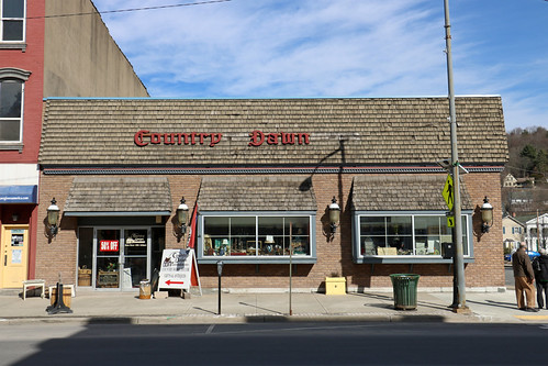 Country Dawn, pennsylvania honesdale honesdalepennsylvania storefront countrydawn