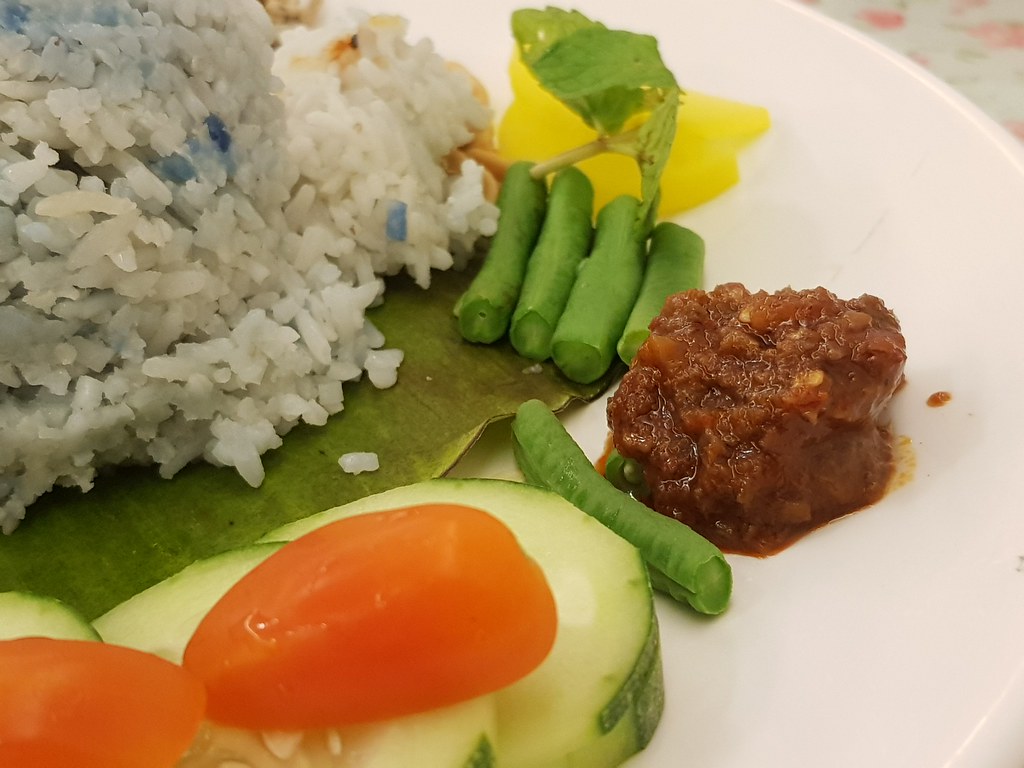 蘭花椰漿飯 Pea Flower Coconut Rice rm$13.90 @ 園滿天素食坊 YMT Healthy Vegetarian USJ9