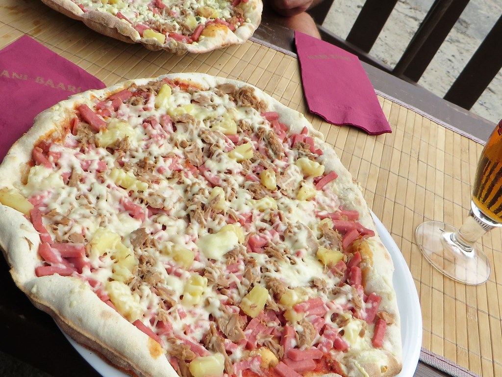 manibaari-saaripizza
