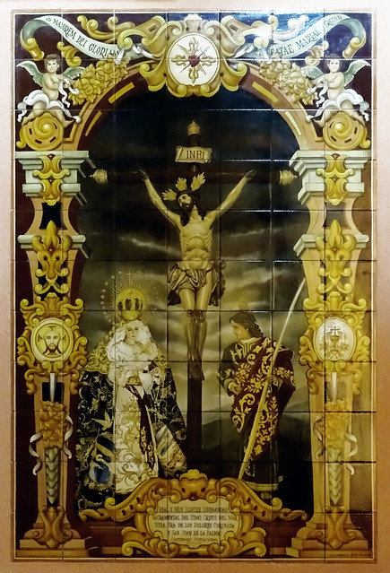 azulejos pintado de Cristo en la Cruz Alicante Alacant