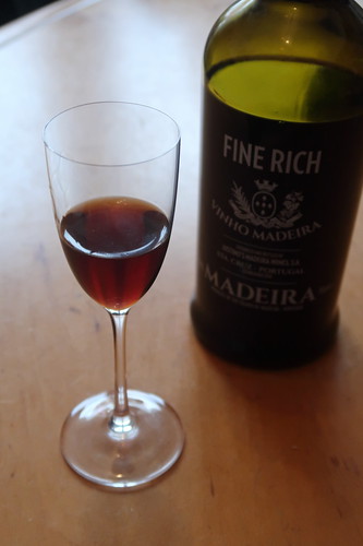 Justino's Madeira Fine Rich (mein Glas)