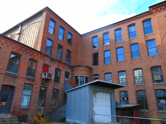 North Grosvenordale Mill (Thompson, Connecticut)