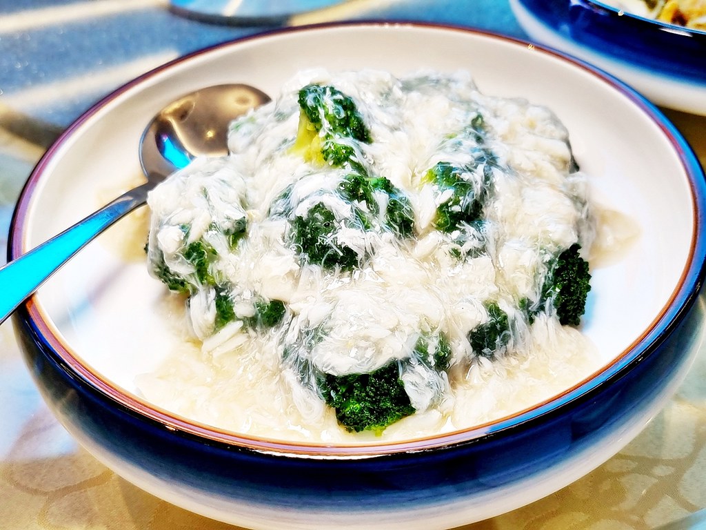 Broccoli With Crab Meat