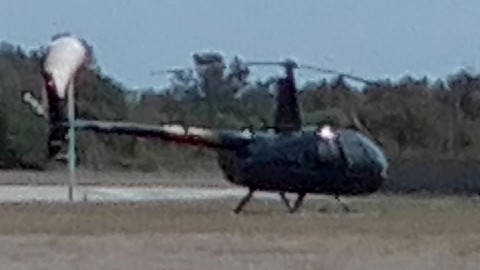 Robinson R44 Raven II en el aerodromo de Empuriabrava