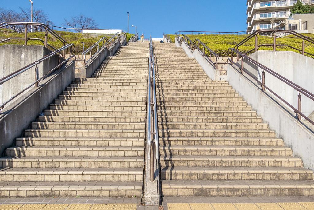 Yokohama International Pool Light Stairs : 横浜国際プール 光の階段