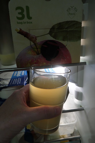 Apfelsaft (zum Zapfen im Kühlschrank)