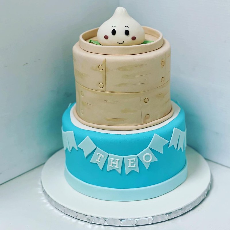 Cake by Sweet Dreams Bakery