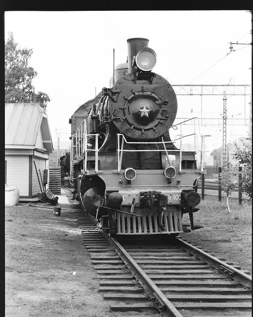 Passenger steam locomotive SU214-10