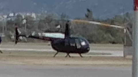 Robinson R44 Raven II en el aerodromo de Empuriabrava
