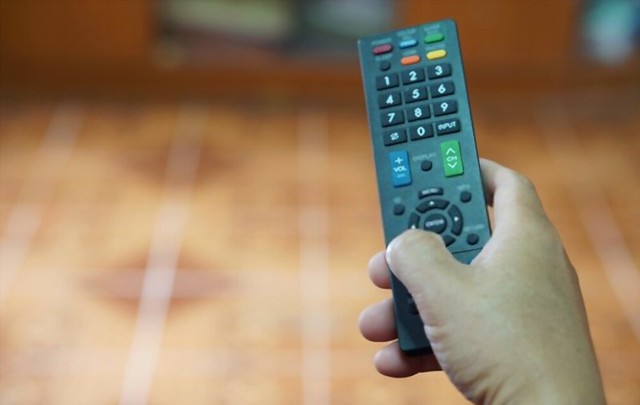 Advantages of Using Universal Remote Controller for Your Audio Video System
