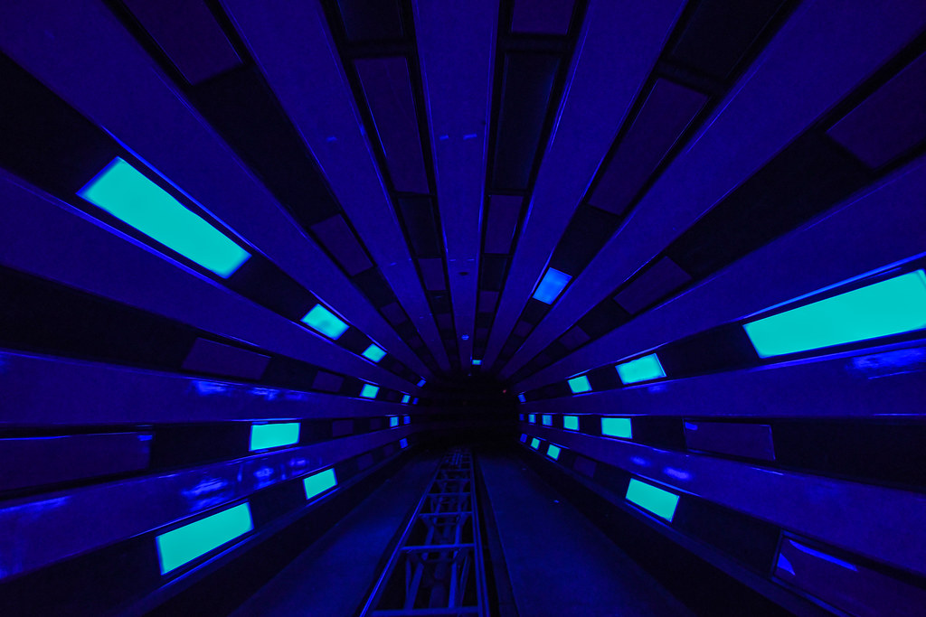 Space Mountain tunnel wide DL