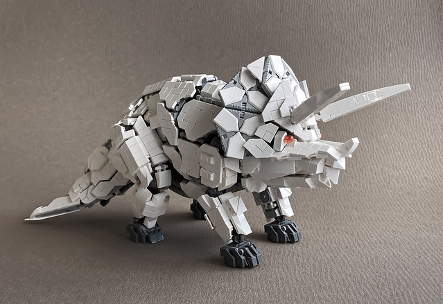 LEGO Mecha Triceratops_01