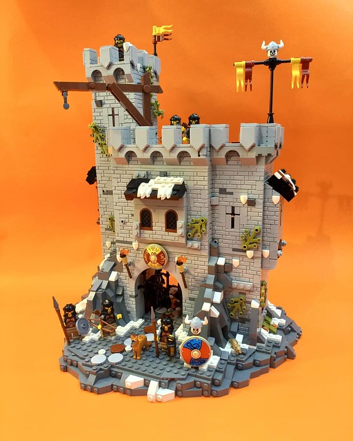 We got a new castle moc for y'all!
