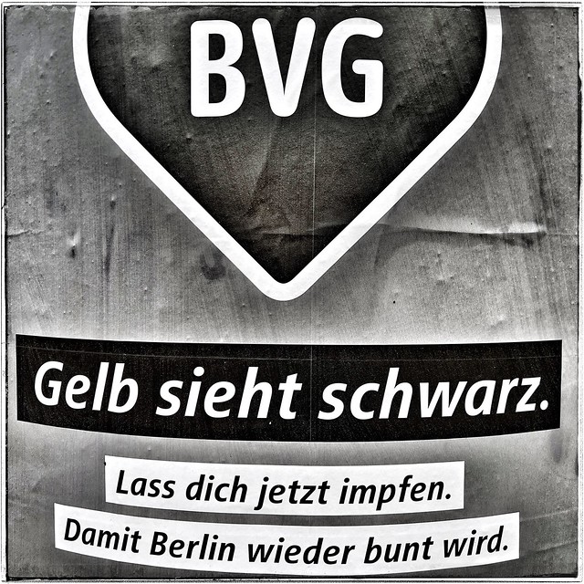 Statt sich in VIRTUE  SIGNALLING zu suhlen, sollte die BVG mittels UV-C-Luftreinigern die Viruslast signifikant reduzieren !!!
