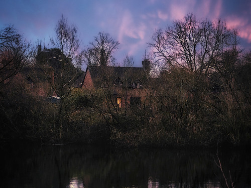 landscape nature outdoors woods trees river riverside lake lakeside water reflection sky skyline clouds late evening night house window light life serenity tranquillity peace calm phone mobile sony xperia 5iii android pscam pscamera app edit process postprocess twyford wokingham reading berkshire loddon riverloddon thamesvalley england britain uk bluehour early postsunset blue pink