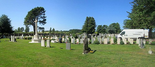 War Graves, Leuchars Cemetery