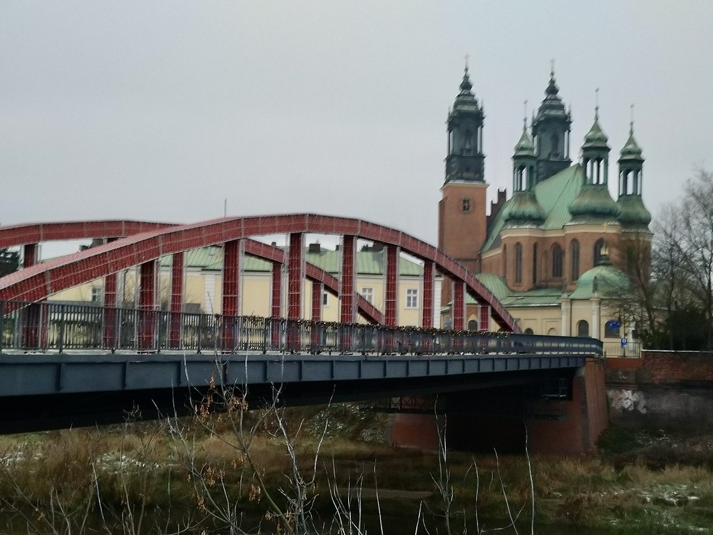 Jordan Bridge across to Cathedral Island, Poznan