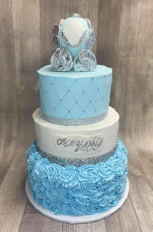 Cake by Mayra’s Delights and More