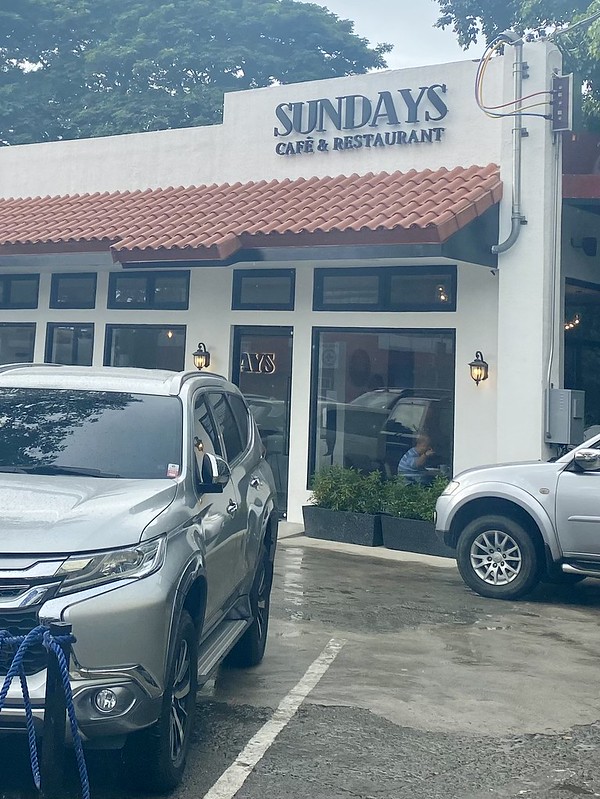 Sundays Cafe, Marikina