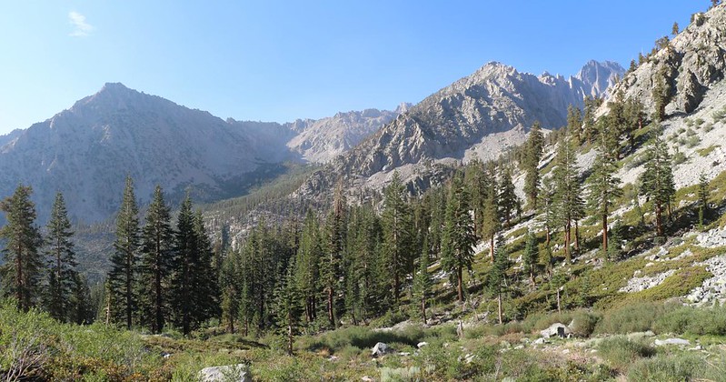 Independence Peak (11742 ft elev), left, and University Peak (13589 ft elev), far right, from the Golden Trout Lakes Trail
