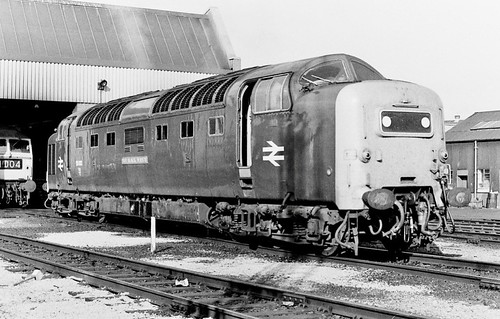 55013 British Rail, ‘The Black Watch’. ‘English Electric’ built diesel electric locomotive. on Dennis Basford’s railsroadsrunways.blogspot.co.uk’