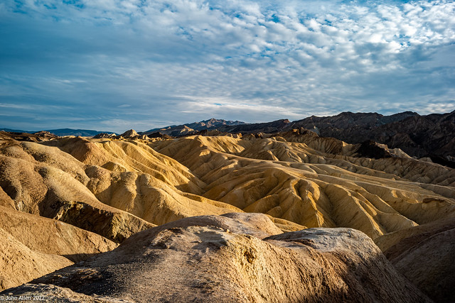 WINTER GOLD :::: Zabriskie Point, Death Valley
