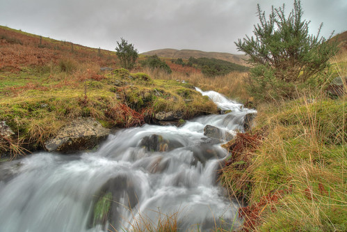 canoneos2000d efs1018mmf4556isstm cloudy cloudyskies wales uk hdr hdrclouds misty foggy dullday circularpolarizerfilter cplfilter wideangle landscape hills rollinghills mountains water flowingwater longexposure cpl blaengawr