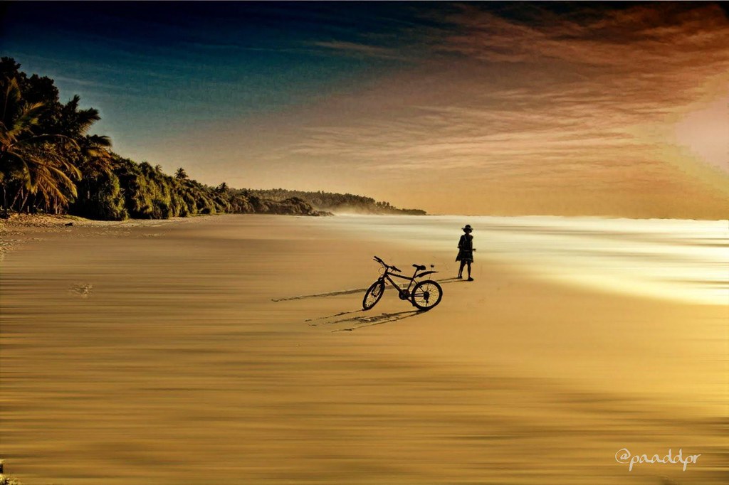 The Bike on the Beach (Sri Lanka)