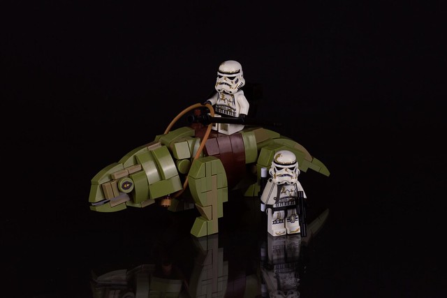 Dewback with imperial Sandtroopers