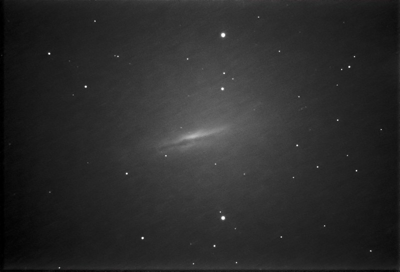 Livestack: NGC3628 (2021/12/5 03:44) (rawframesを処理)