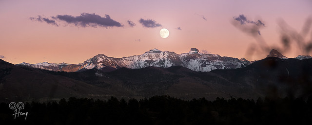 Moonrise and Sunset over Redcliff and Coxcomb Peak, Ridgway, CO, USA